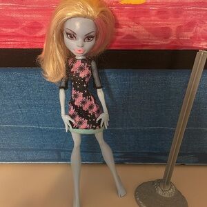 Monster High Coffin Bean Abbey Bominable